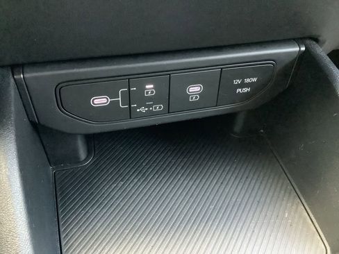 Used 2025 Kia K4 LXS image 27