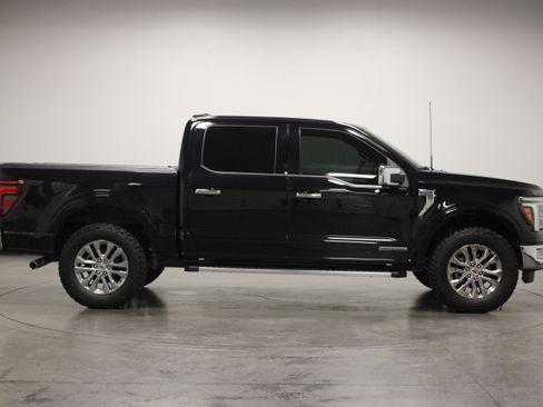 Used 2024 Ford F150 Lariat AWD/4WD image 9