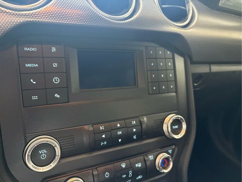 Used 2019 Ford Mustang GT RWD image 16