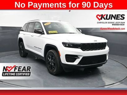 Used 2025 Jeep Grand Cherokee Altitude