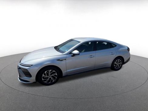 Used 2026 Hyundai Sonata Blue FWD image 10