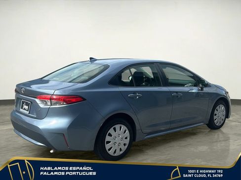 Used 2020 Toyota Corolla LE FWD image 6
