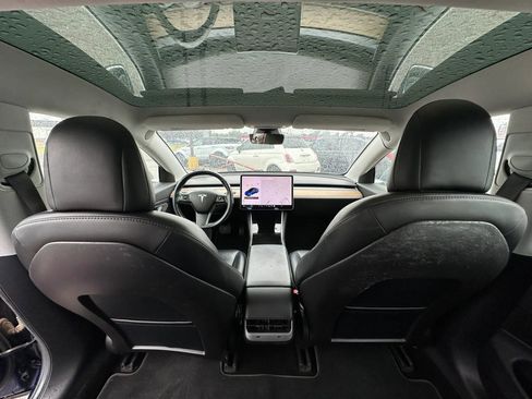 Used 2018 Tesla Model 3 Long Range RWD image 16