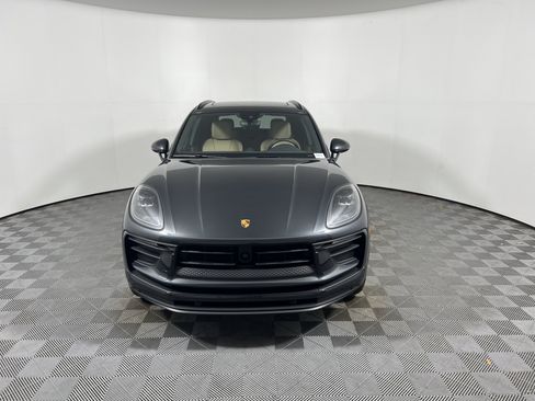 Certified 2026 Porsche Macan AWD/4WD image 10