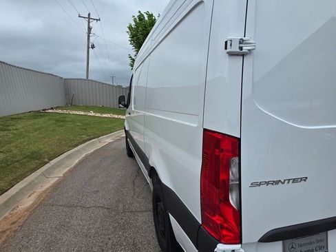 New 2026 Mercedes-Benz Sprinter 2500 image 3