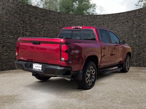Used 2024 Chevrolet Colorado Z71 w/ Z71 Convenience Package 2 AWD/4WD image 7