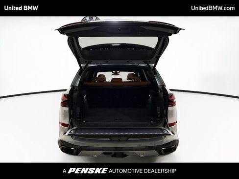 Used 2024 BMW X5 sDrive40i w/ M Sport Package RWD image 14