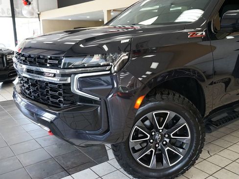Used 2022 Chevrolet Tahoe Z71 w/ Luxury Package AWD/4WD image 24