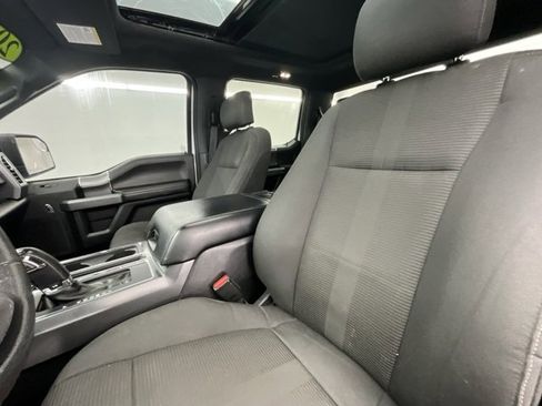 Used 2016 Ford F150 XLT w/ Equipment Group 302A Luxury image 5