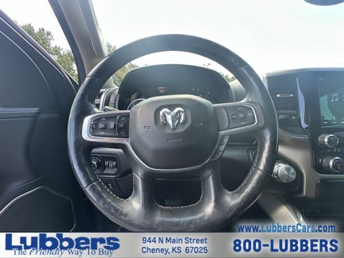 Used 2019 RAM 1500 Laramie AWD/4WD image 14