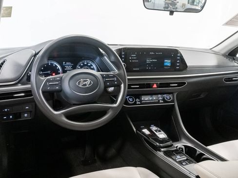 Used 2023 Hyundai Sonata SEL FWD image 7
