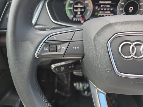 Used 2021 Audi Q5 e Premium Plus w/ Premium Plus Package AWD/4WD image 20