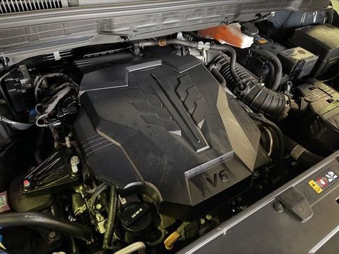 Used 2022 Kia Carnival SX image 19