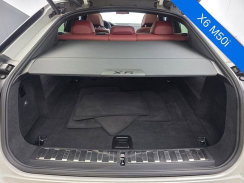Used 2021 BMW X6 M50i w/ Premium Package AWD/4WD image 16