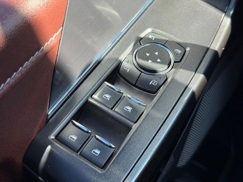 Certified 2021 Ford F150 Lariat w/ Equipment Group 502A High image 20