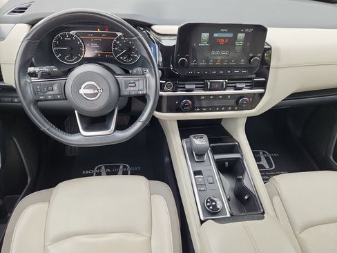 Used 2023 Nissan Pathfinder SL w/ Lighting Package (N92) AWD/4WD image 12