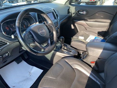 Certified 2020 Jeep Cherokee Latitude Lux w/ Quick Order Package 26H Lux image 22