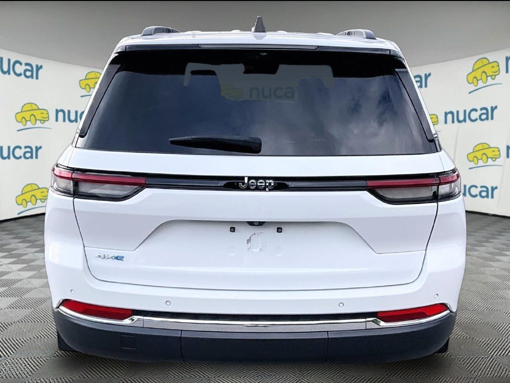 Used 2023 Jeep Grand Cherokee 4WD 4xe w/ Luxury Tech Group II image 3