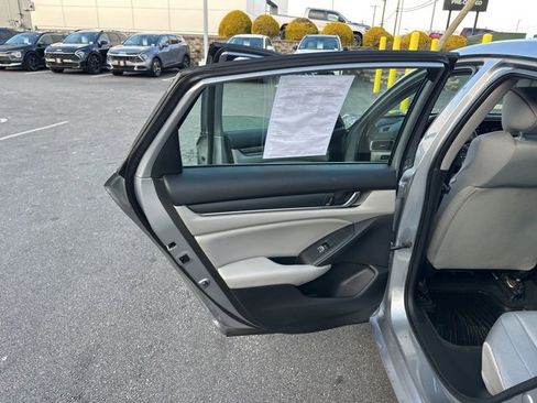 Used 2020 Honda Accord LX image 42