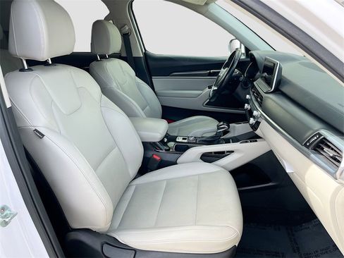 Used 2022 Kia Telluride S image 30