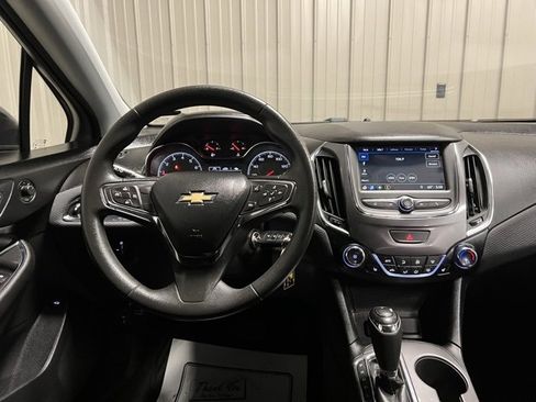 Used 2019 Chevrolet Cruze LT w/ LT Fleet Convenience Package image 30
