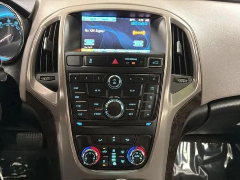 Used 2014 Buick Verano FWD image 14