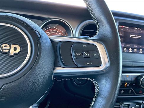 Used 2020 Jeep Gladiator Sport w/ Quick Order Package 24S image 17