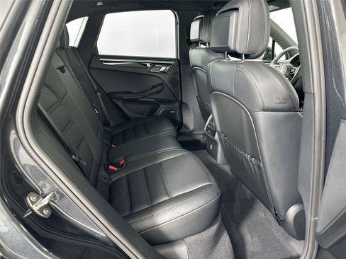 Certified 2025 Porsche Macan Turbo AWD/4WD image 27