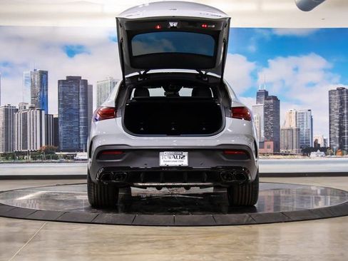New 2026 Mercedes-Benz GLE 63 AMG S image 12