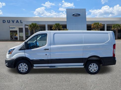 Used 2024 Ford Transit 250 Low Roof w/ Exterior Upgrade Package image 7