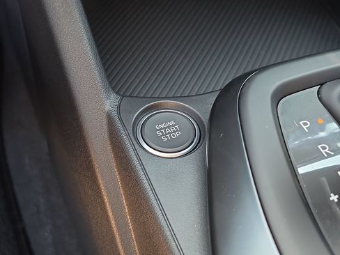 New 2026 Kia K4 FWD image 25