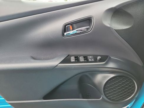 Used 2020 Toyota Prius Prime Limited w/ Carpet Mat Package image 19