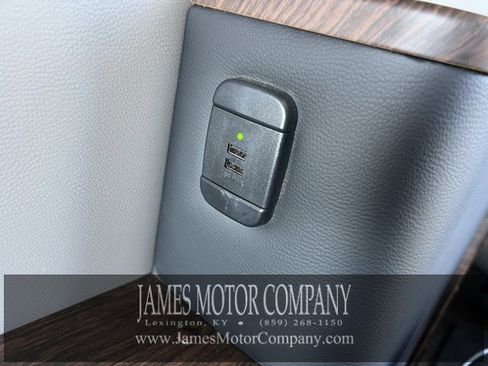 Used 2023 Mercedes-Benz Sprinter 3500 image 35