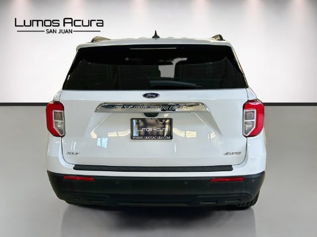 Used 2024 Ford Explorer XLT AWD/4WD image 6