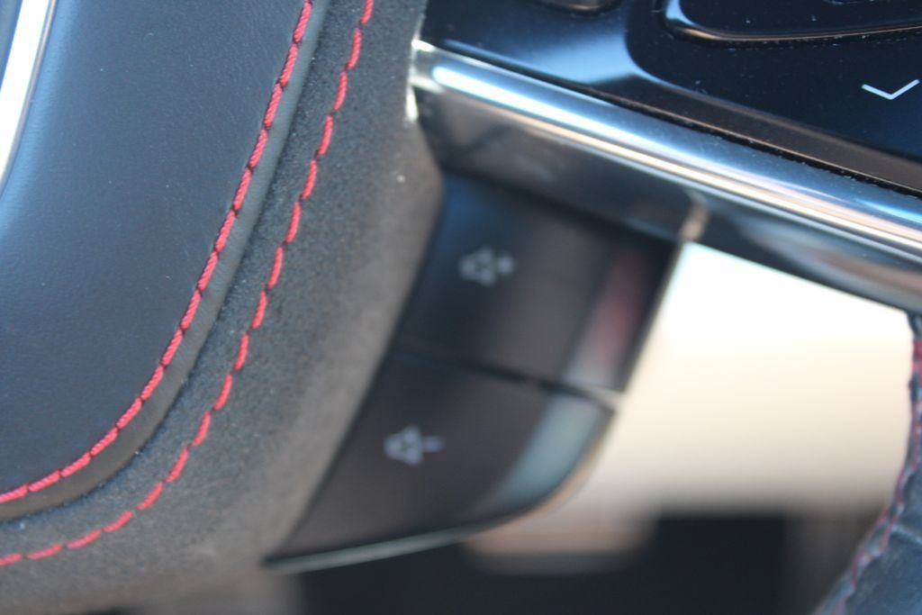 Used 2023 Chevrolet Corvette Stingray Premium Cpe w/ Z51 Performance Package RWD image 38