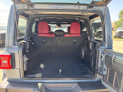 Used 2024 Jeep Wrangler Unlimited Rubicon 392 AWD/4WD image 15