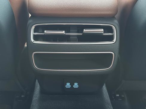 Certified 2026 Genesis GV70 2.5T Advanced image 42