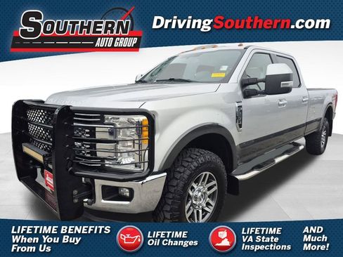 Used 2017 Ford F250 Lariat w/ Lariat Value Package image 1