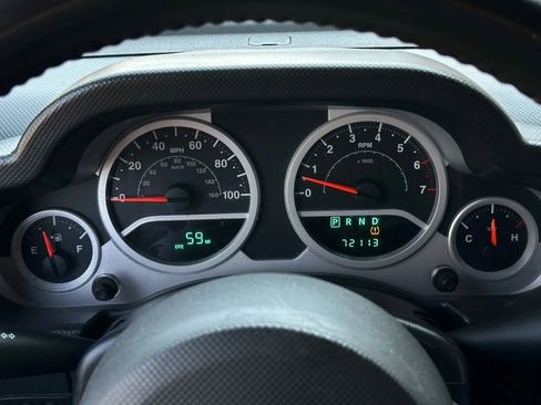 Used 2010 Jeep Wrangler Rubicon w/ Dual Top Group image 21