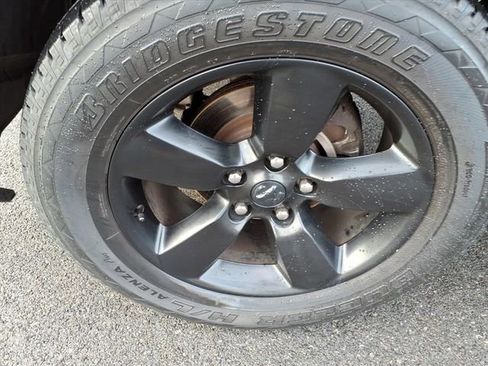 Used 2019 RAM 1500 Express w/ Express Value Package image 11