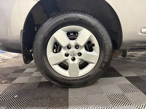 Used 2015 Nissan Rogue S w/ Convenience Package image 25