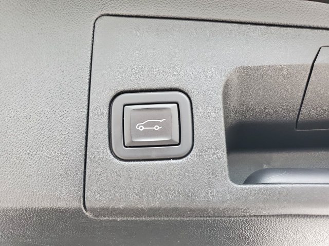 Used 2024 Cadillac XT5 Luxury AWD/4WD image 36