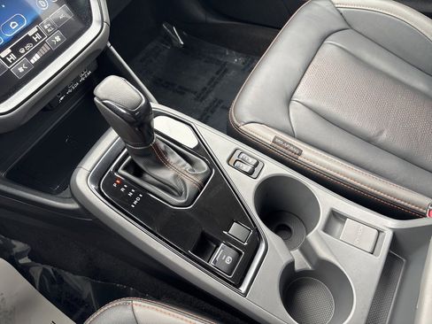 Certified 2025 Subaru Crosstrek 2.5i Limited image 18