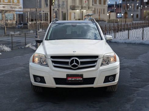 Used 2011 Mercedes-Benz GLK 350 4MATIC image 2