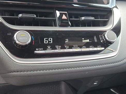 Used 2024 Toyota Corolla SE FWD image 20