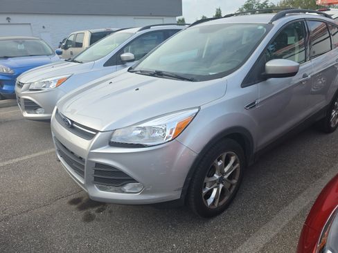 Used 2013 Ford Escape SE AWD/4WD image 4