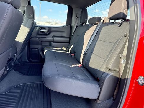 Used 2022 Chevrolet Silverado 1500 Custom image 23