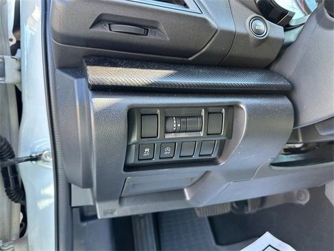 Used 2022 Subaru Crosstrek 2.0i image 21