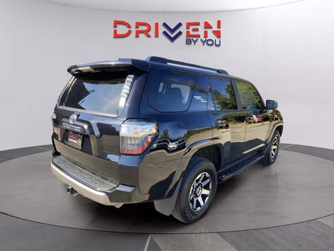 Used 2024 Toyota 4Runner TRD Off-Road Premium image 6