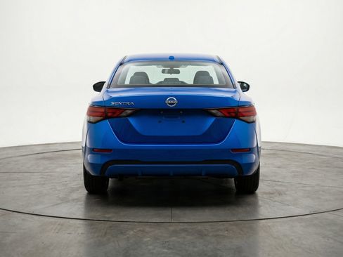 Used 2025 Nissan Sentra SV image 7